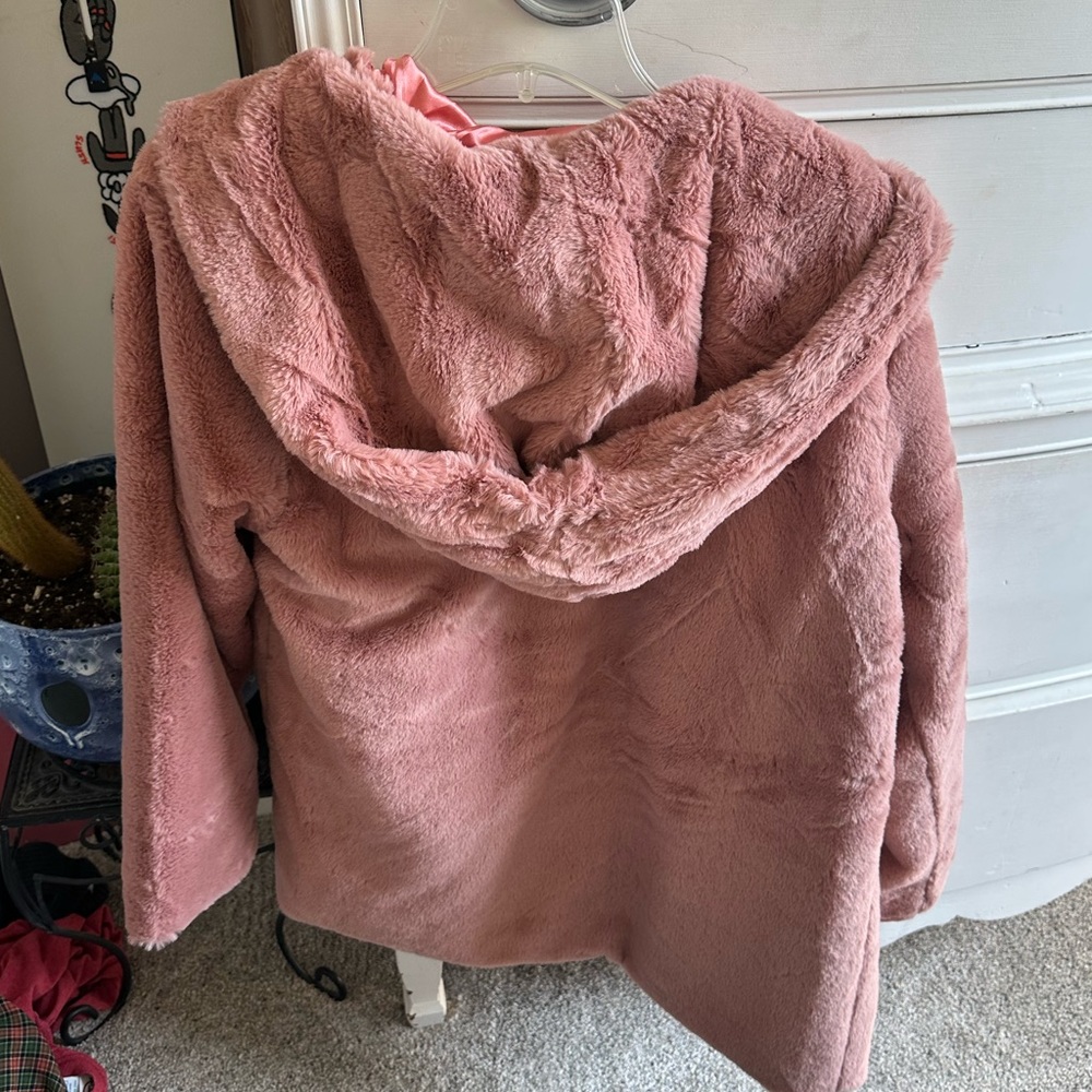 Fuzzy pink jacket - Picture 2 of 3